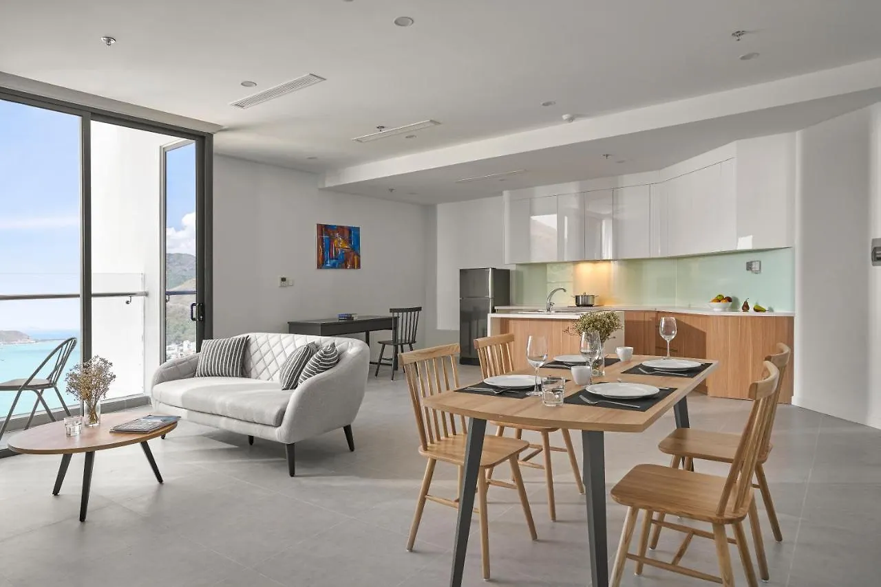 アパートホテル Scenia Bay Residencesニャチャン